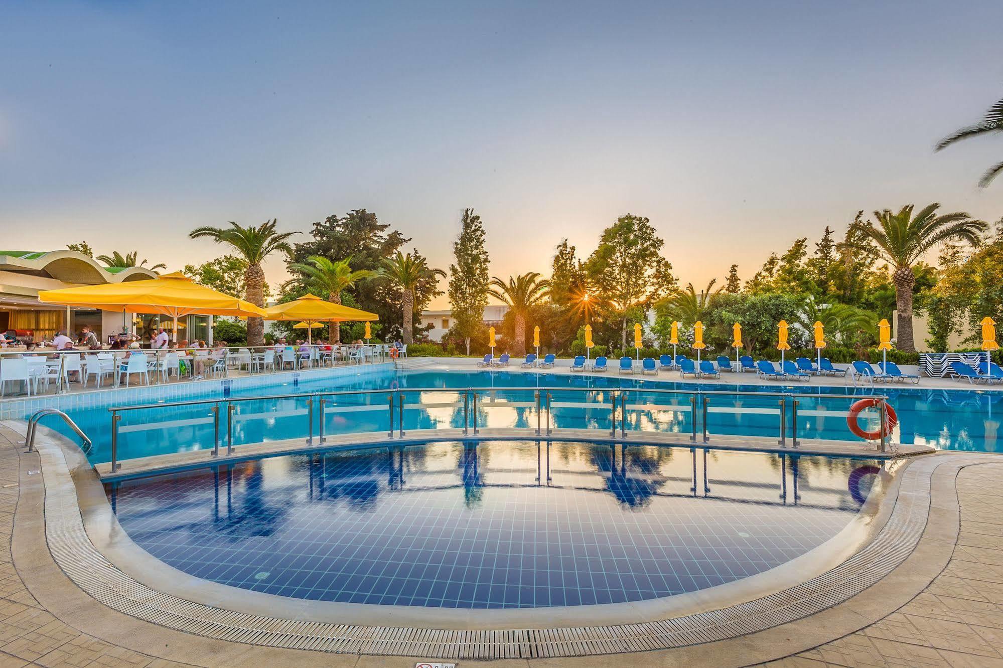 Kipriotis Hippocrates Hotel (Adults Only) Psalidi  Esterno foto